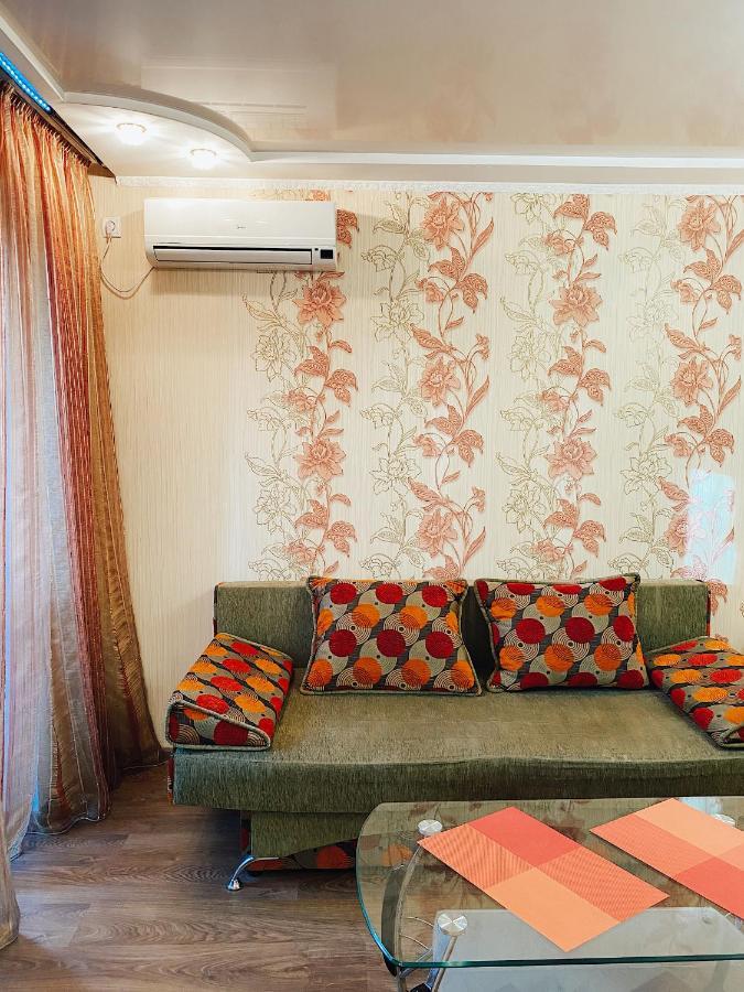 Apartment - Sobornyi Prospekt 97 Zaporizhia Extérieur photo