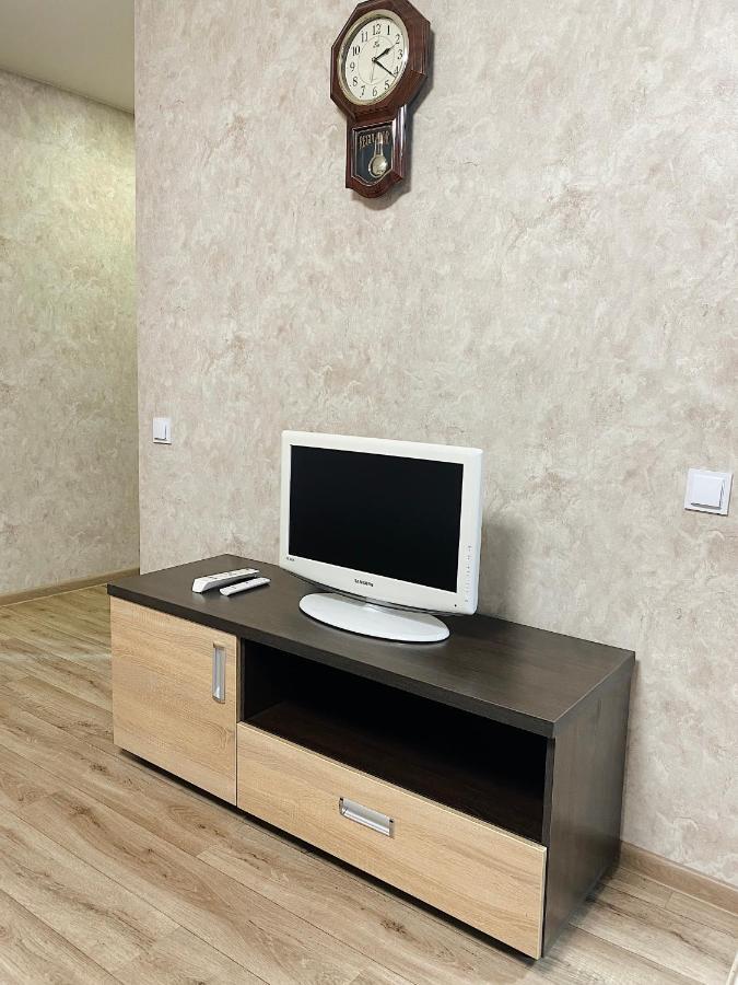 Apartment - Sobornyi Prospekt 97 Zaporizhia Extérieur photo