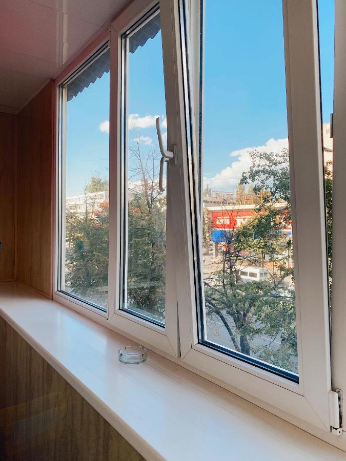 Apartment - Sobornyi Prospekt 97 Zaporizhia Extérieur photo