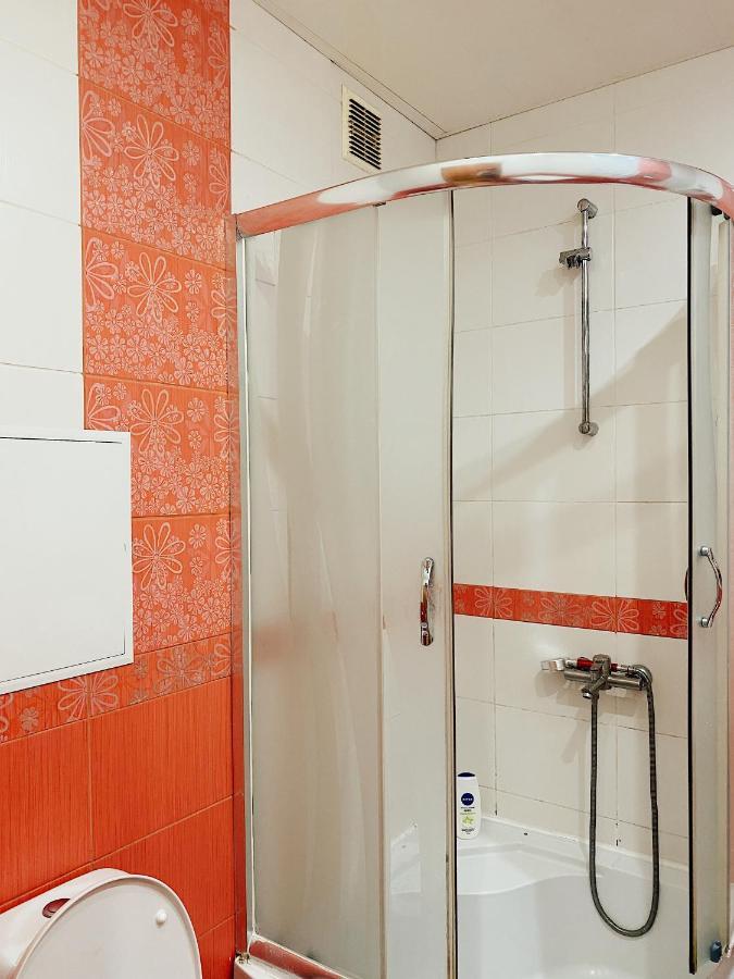Apartment - Sobornyi Prospekt 97 Zaporizhia Extérieur photo