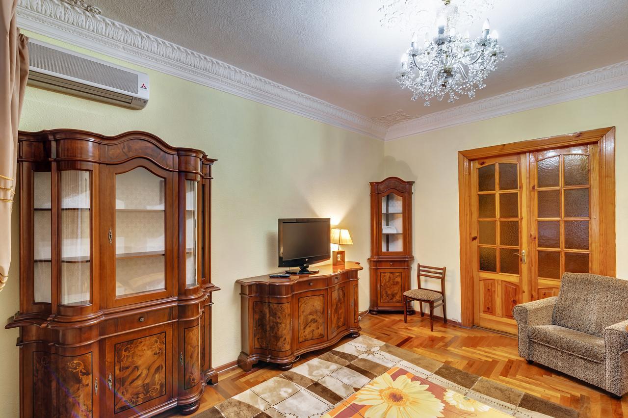 Apartment - Sobornyi Prospekt 97 Zaporizhia Extérieur photo