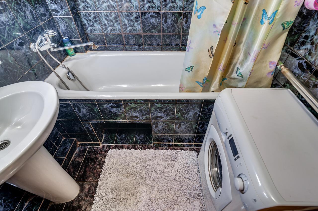 Apartment - Sobornyi Prospekt 97 Zaporizhia Extérieur photo